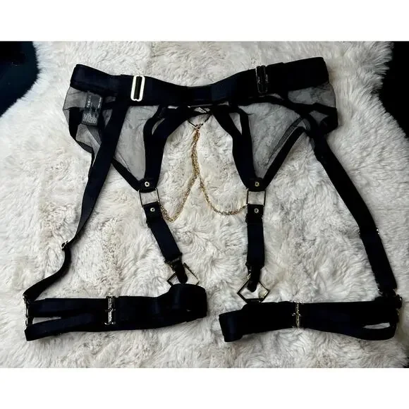 Honey Birdette INDRIA🖤 Black & Gold FULL 3 Piece Set 32H, L Garter, M Thong